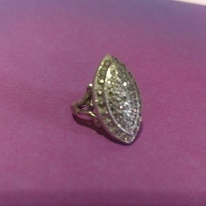 Vintage sterling silver ring